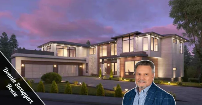 Front of donnie swaggart house with gated entry and Southern architecture.